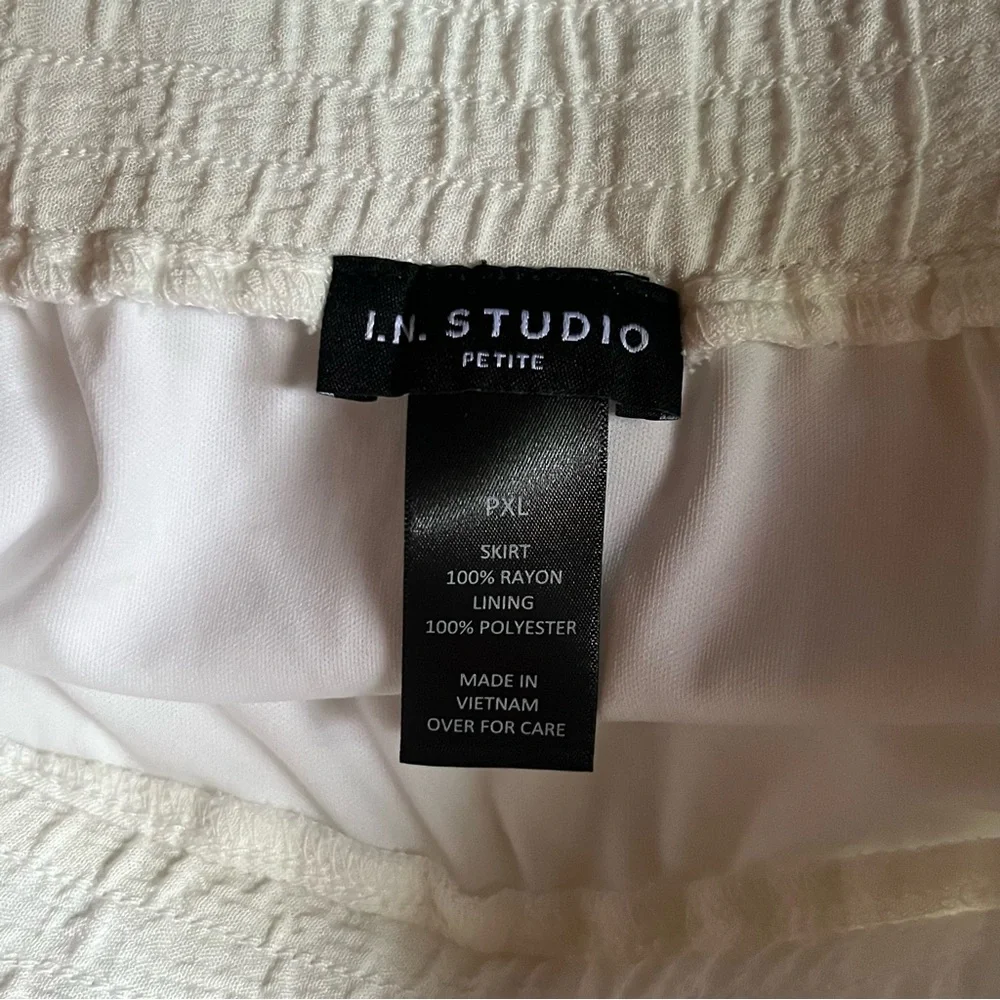I.N. Studio White Maxi Skirt - Picture 4 of 9